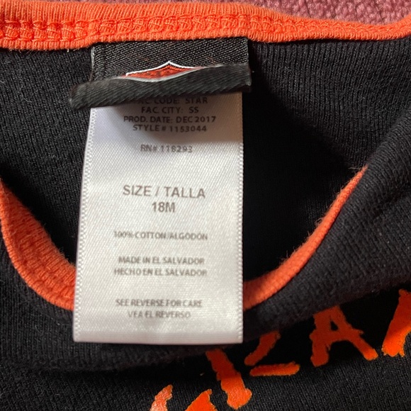 Harley Davidson onesie size 18 months but fit my 8 month old avg size. Stretchy - Picture 3 of 3